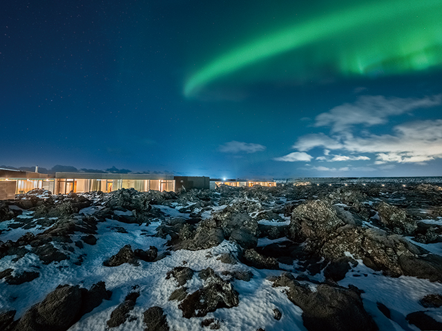 ブルーラグーンの敷地内から眺めるオーロラ(※)