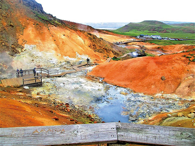 地熱スポットのクリースヴィーク/©INDIGO WOLFSBANE/Flickr