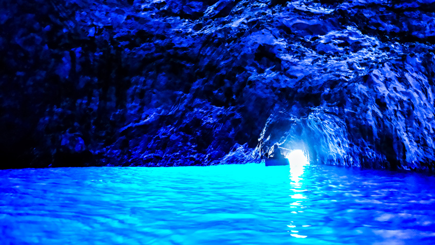 南イタリア アルベロベッロからカプリ島へ | 株式会社グローバル