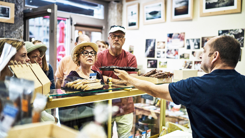 東部フランス リヨンから ブルゴーニュ、アルザスへ | 株式会社グローバル